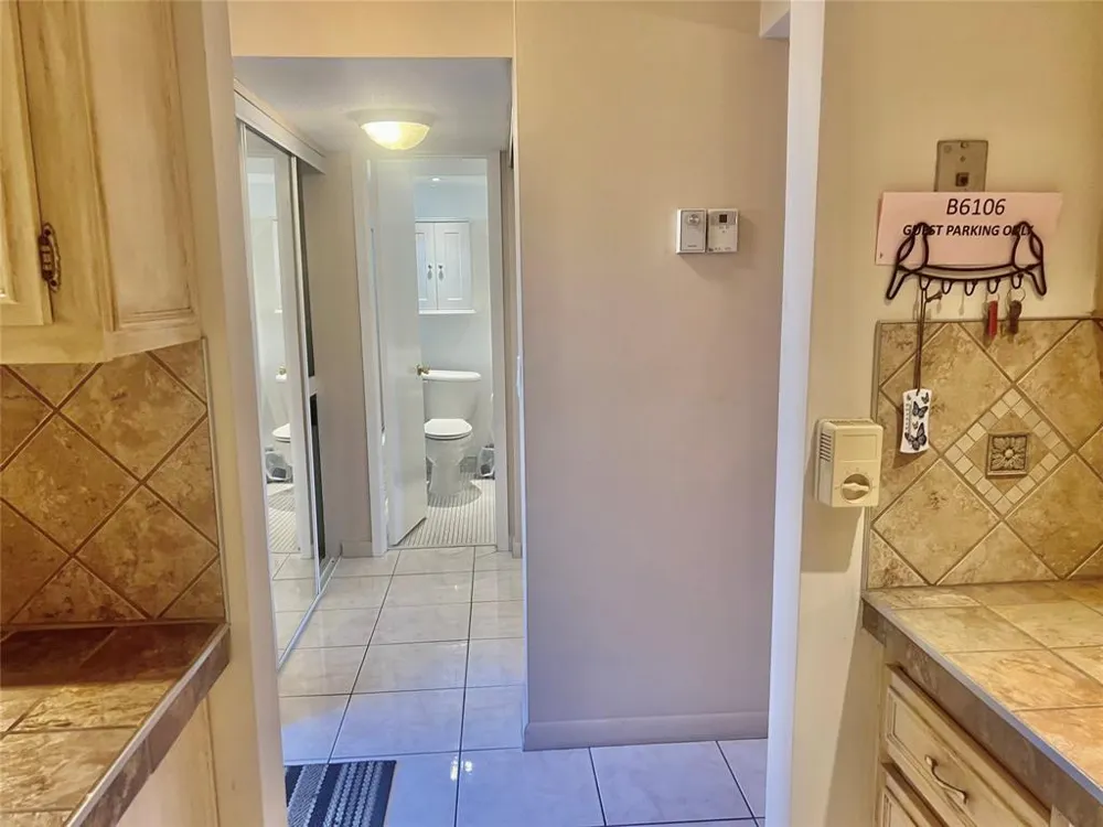 2800 NW 47th Terrace #106b Lauderdale Lakes, FL 33313