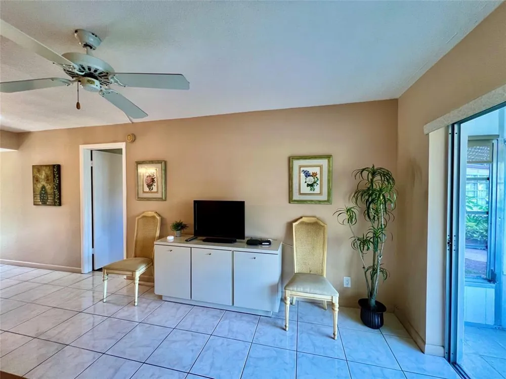2800 NW 47th Terrace #106b Lauderdale Lakes, FL 33313