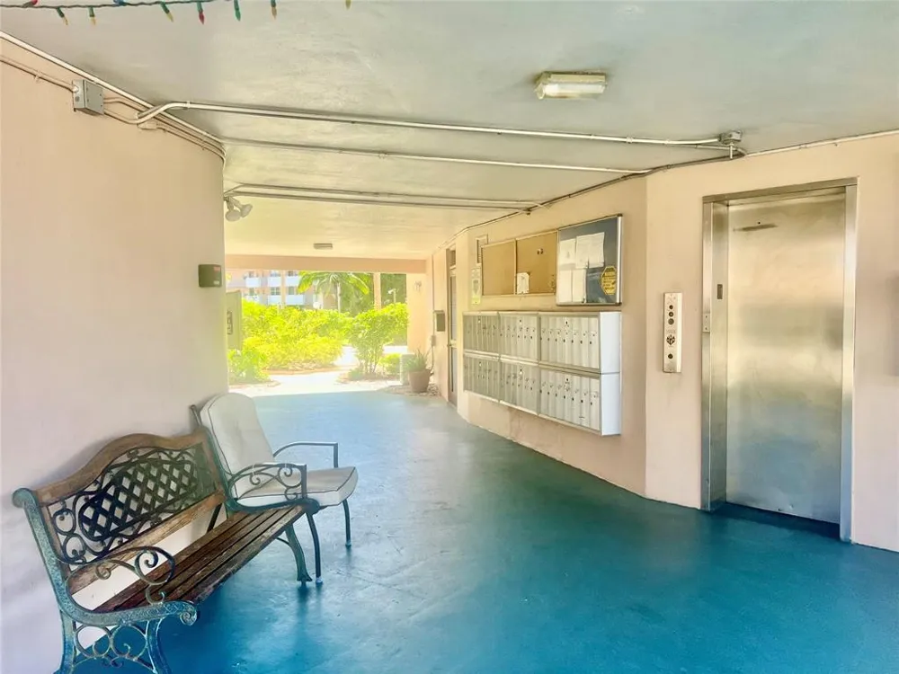 2800 NW 47th Terrace #106b Lauderdale Lakes, FL 33313