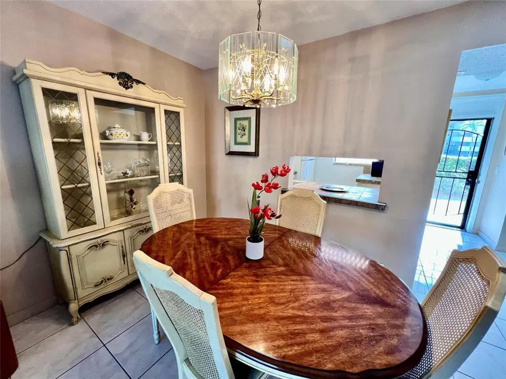 2800 NW 47th Terrace #106b Lauderdale Lakes, FL 33313