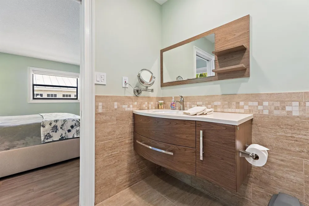 348 River Drive Tequesta, FL 33469
