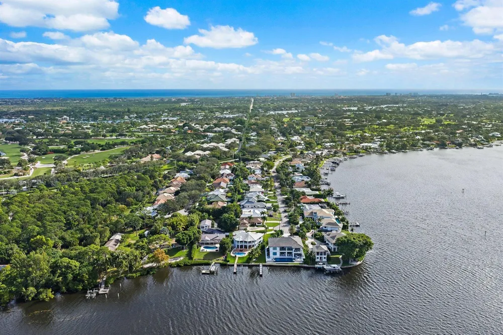348 River Drive Tequesta, FL 33469