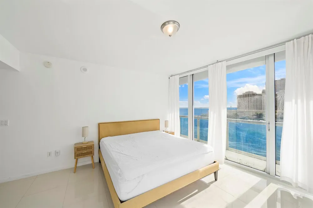 495 Brickell Avenue #911 Miami, FL 33131