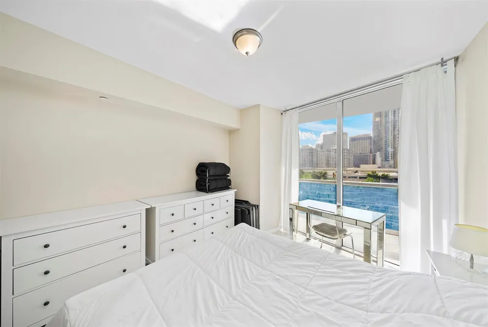 495 Brickell Avenue #911 Miami, FL 33131