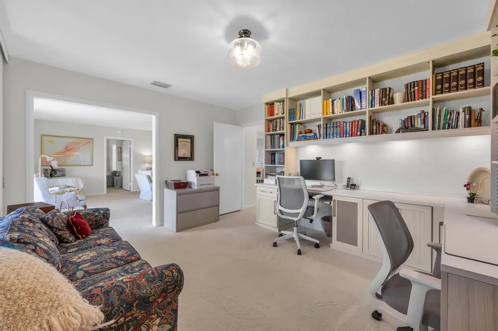 4 SE Turtle Creek Drive #E Jupiter, FL 33469