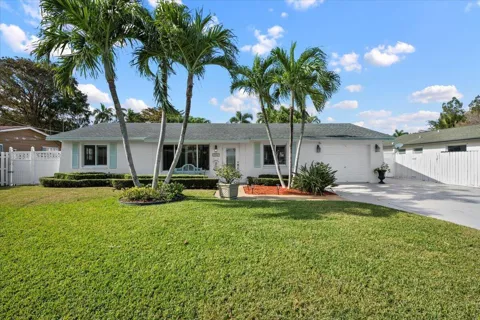 1905 Meadow Court