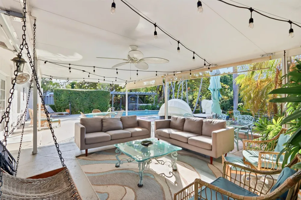 1905 Meadow Court Palm Springs, FL 33406