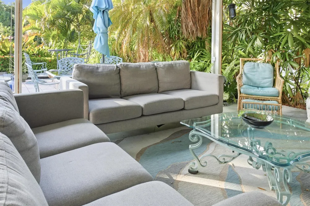1905 Meadow Court Palm Springs, FL 33406