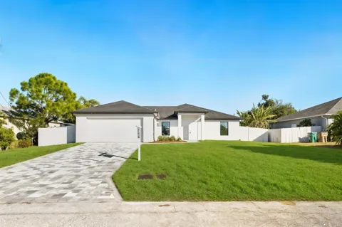 1213 NW 22nd Place