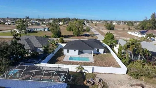 1213 NW 22nd Place Cape Coral, FL 33993