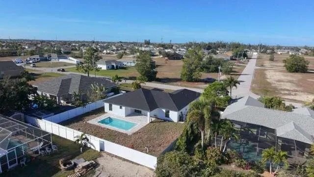1213 NW 22nd Place Cape Coral, FL 33993