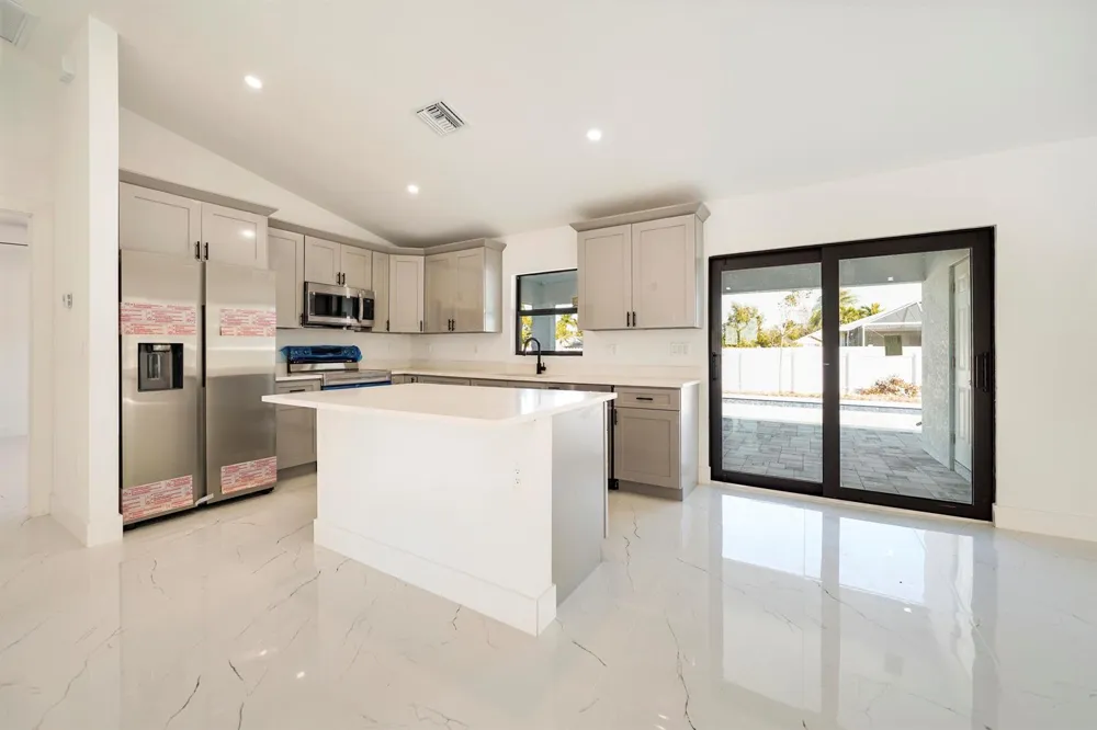 1213 NW 22nd Place Cape Coral, FL 33993