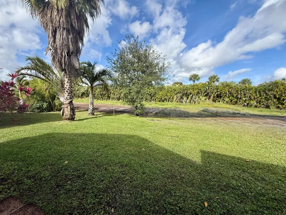 10633 Greenbriar Court Boca Raton, FL 33498