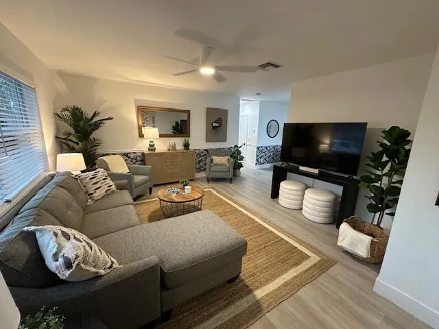 526 Eastwind Drive #526 North Palm Beach, FL 33408