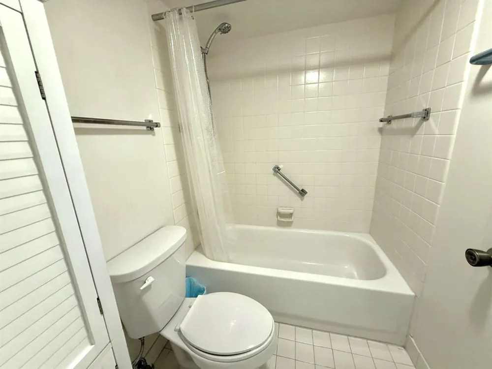 2702 Nassau Bend #C2 Coconut Creek, FL 33066