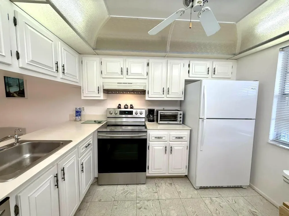 2702 Nassau Bend #C2 Coconut Creek, FL 33066