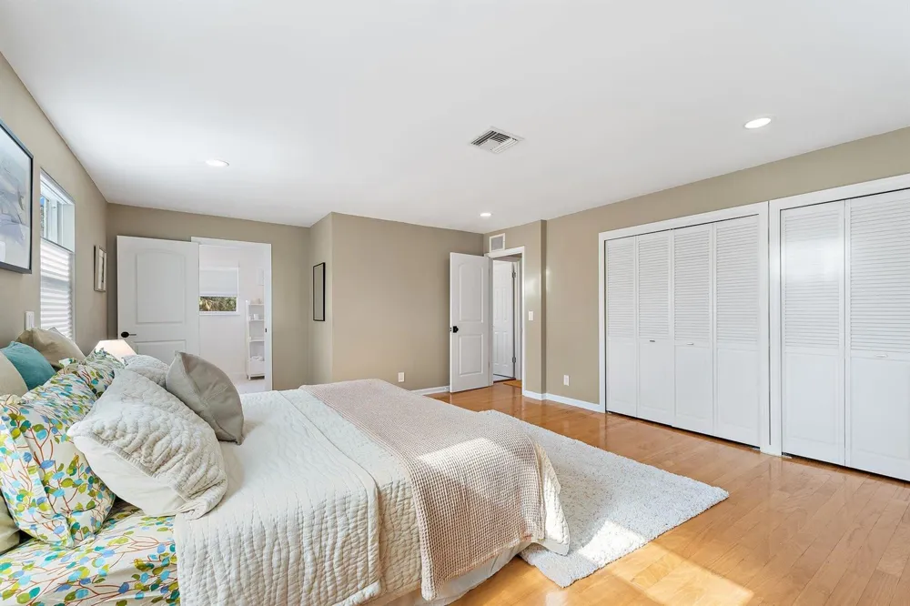 17375 Thunder Road 