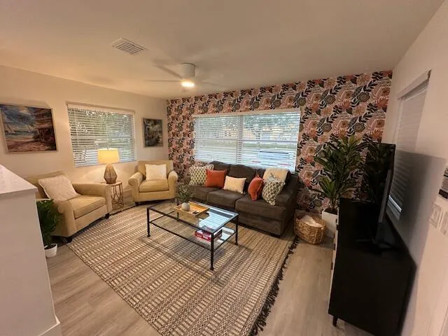524 Eastwind Drive #524 North Palm Beach, FL 33408