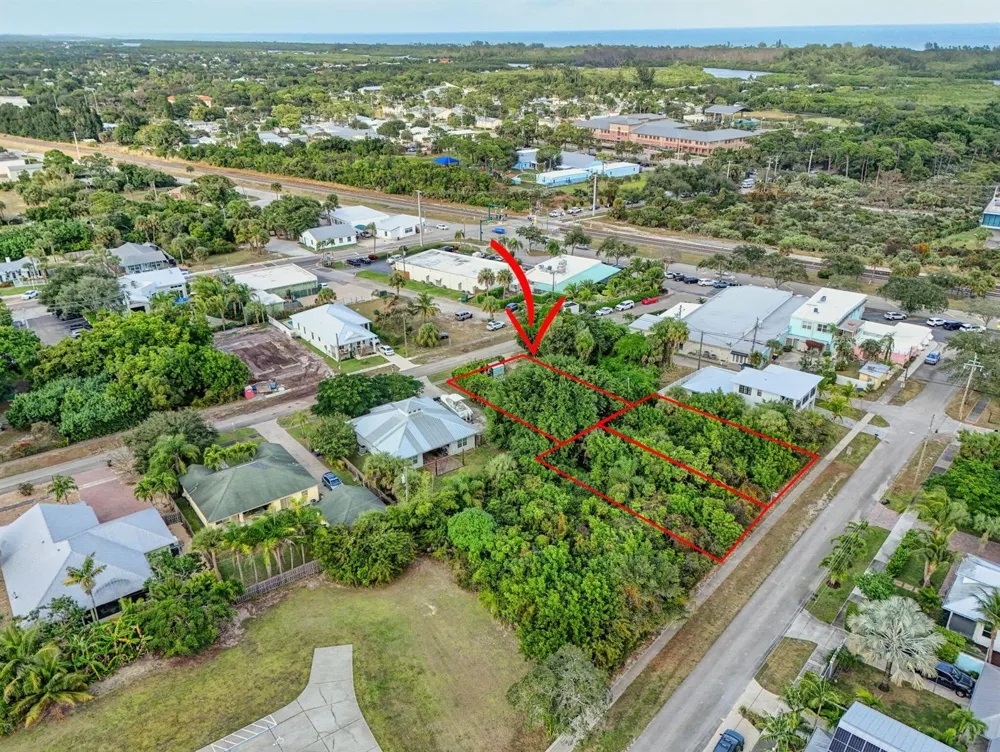 9156 SE Mars Street Hobe Sound, FL 33455