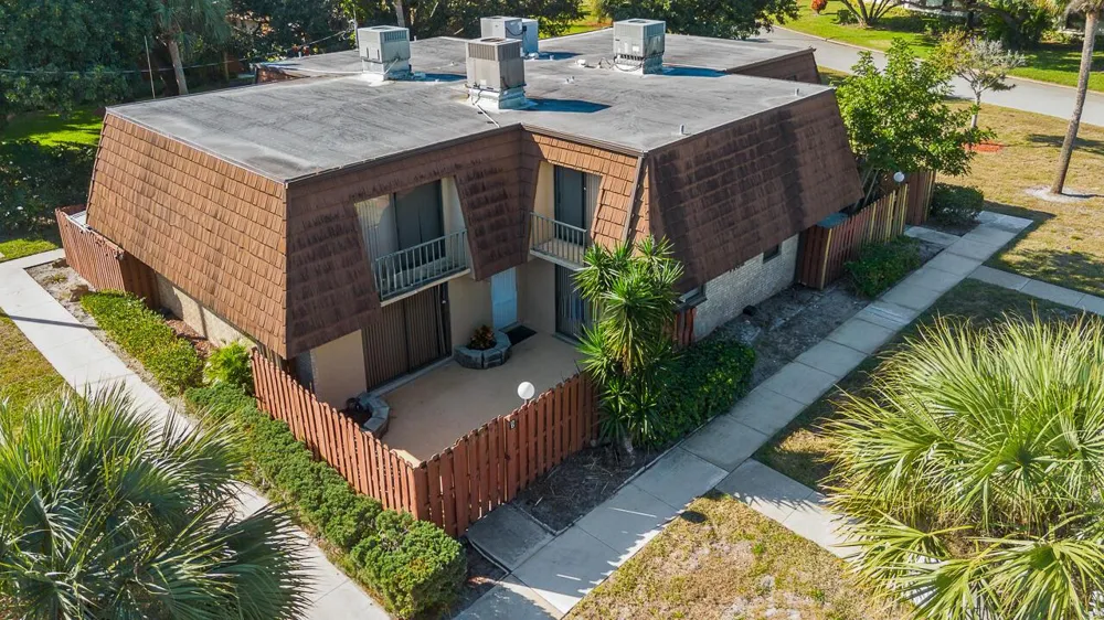 1402 Nebraska Avenue #13 Fort Pierce, FL 34950