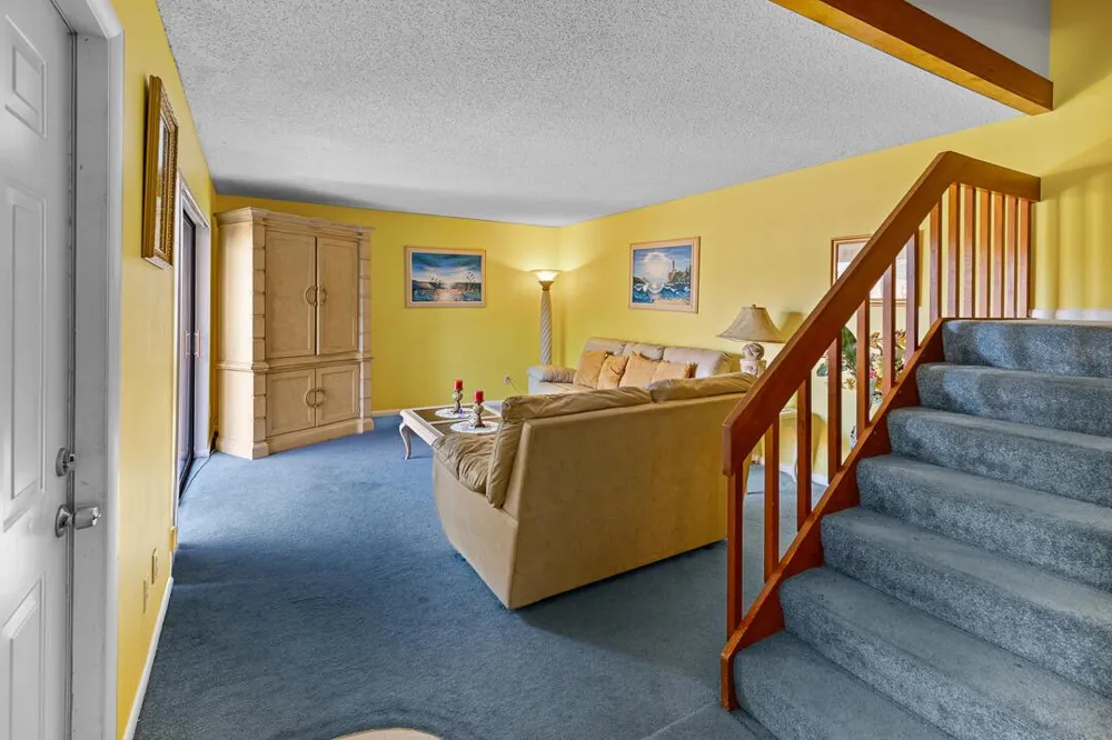 1402 Nebraska Avenue #13 Fort Pierce, FL 34950