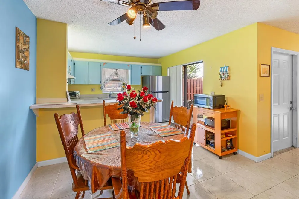 1402 Nebraska Avenue #13 Fort Pierce, FL 34950