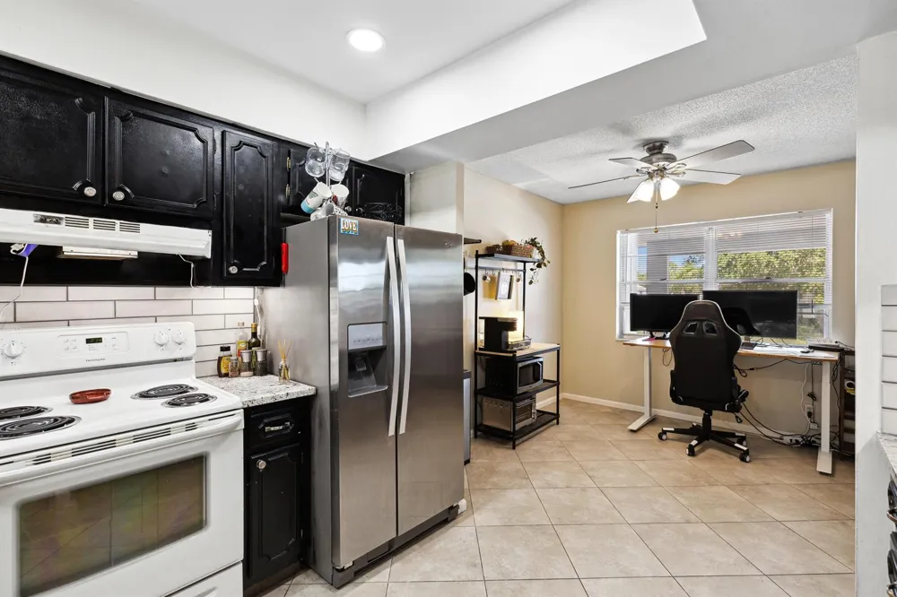 3075 E Gardens East Drive #32 Palm Beach Gardens, FL 33410