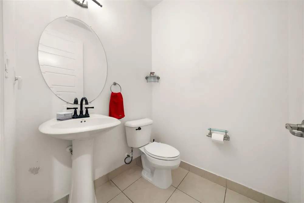 631 NE 191st Terrace Miami, FL 33179