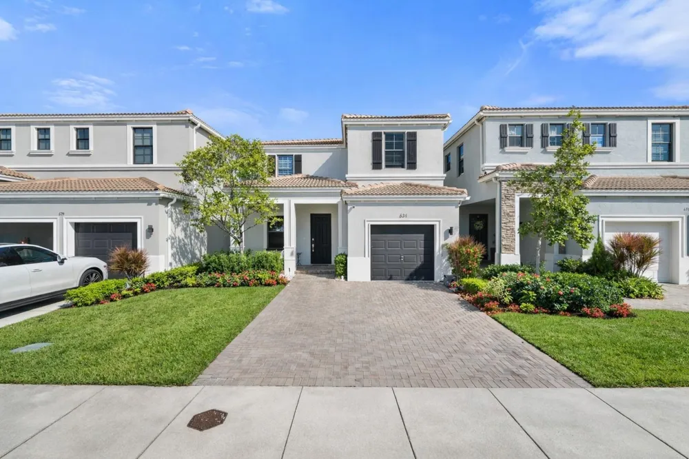 631 NE 191st Terrace Miami, FL 33179