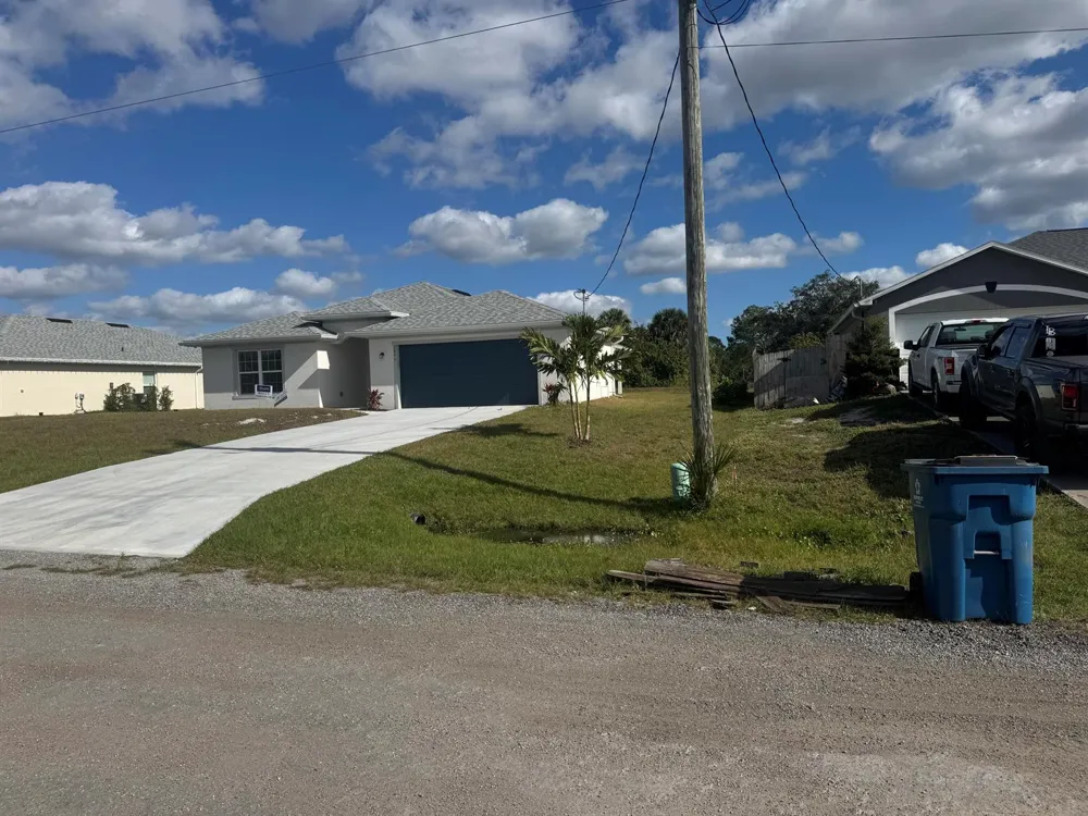 Yardley Street SW Palm Bay, FL 32908
