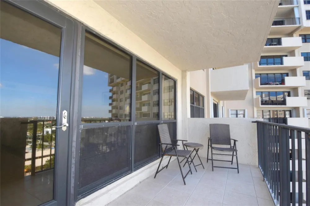 5100 Ocean Boulevard #1004 Lauderdale By The Sea, FL 33308