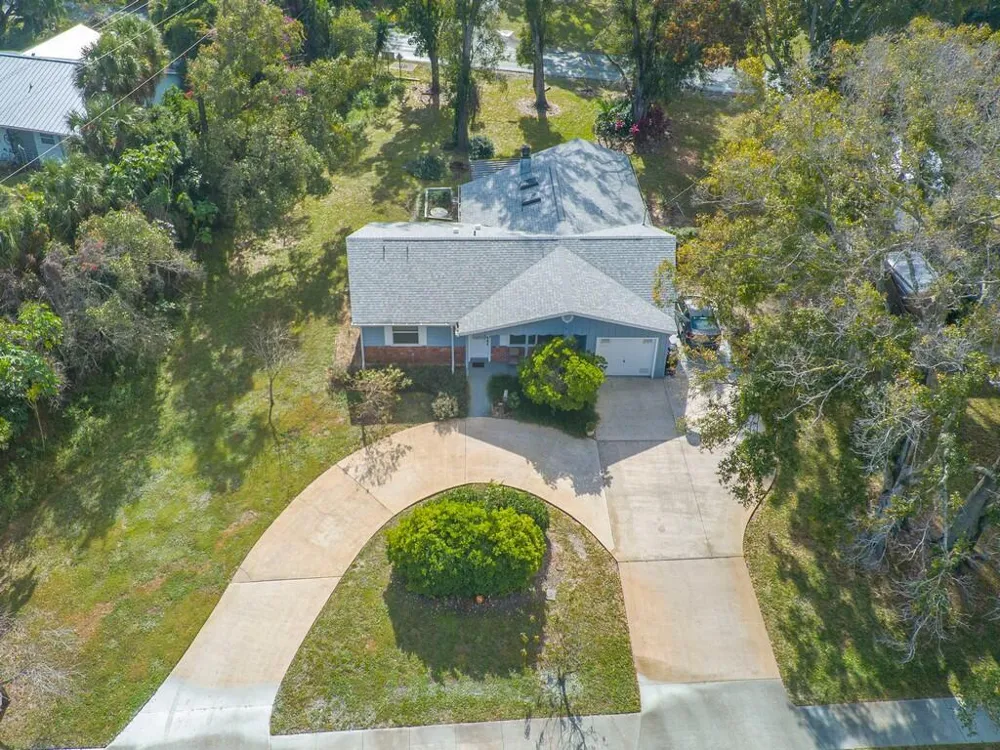 3105 Atlantic Boulevard Vero Beach, FL 32960