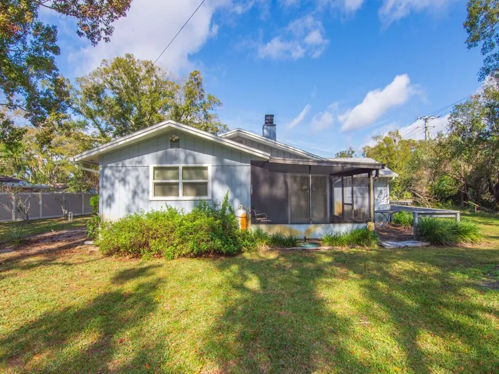 3105 Atlantic Boulevard Vero Beach, FL 32960