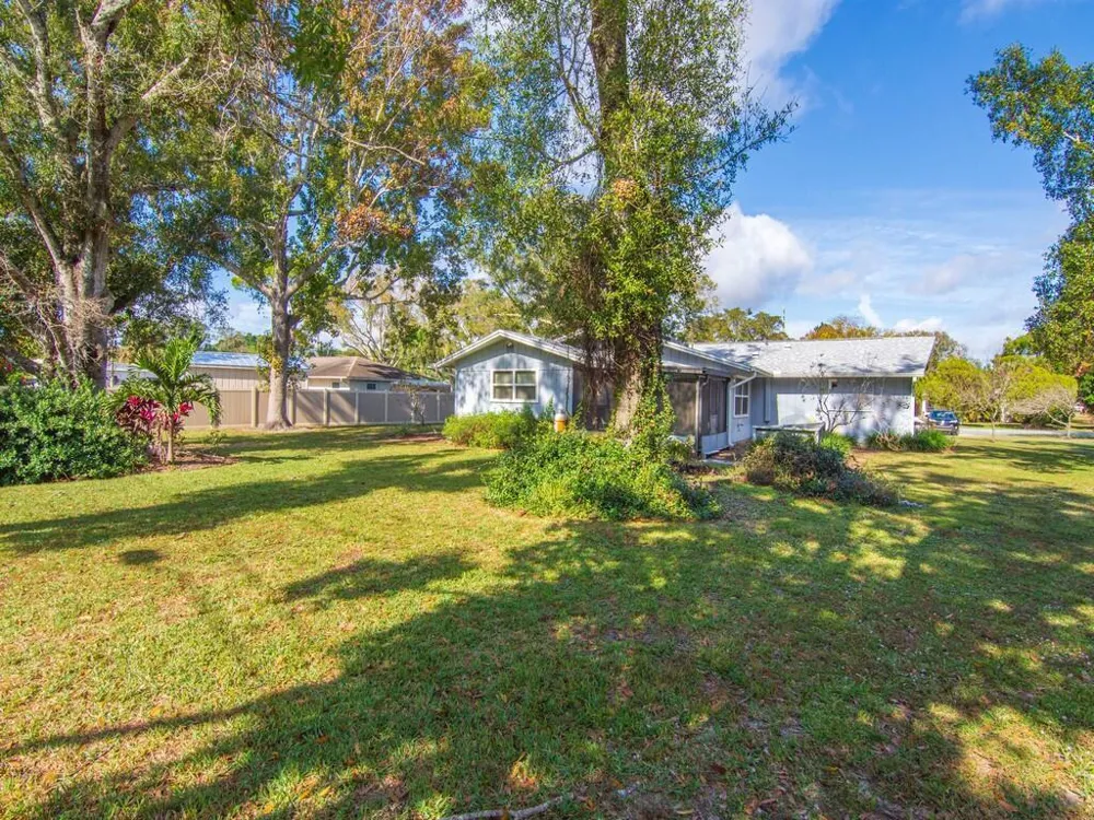 3105 Atlantic Boulevard Vero Beach, FL 32960