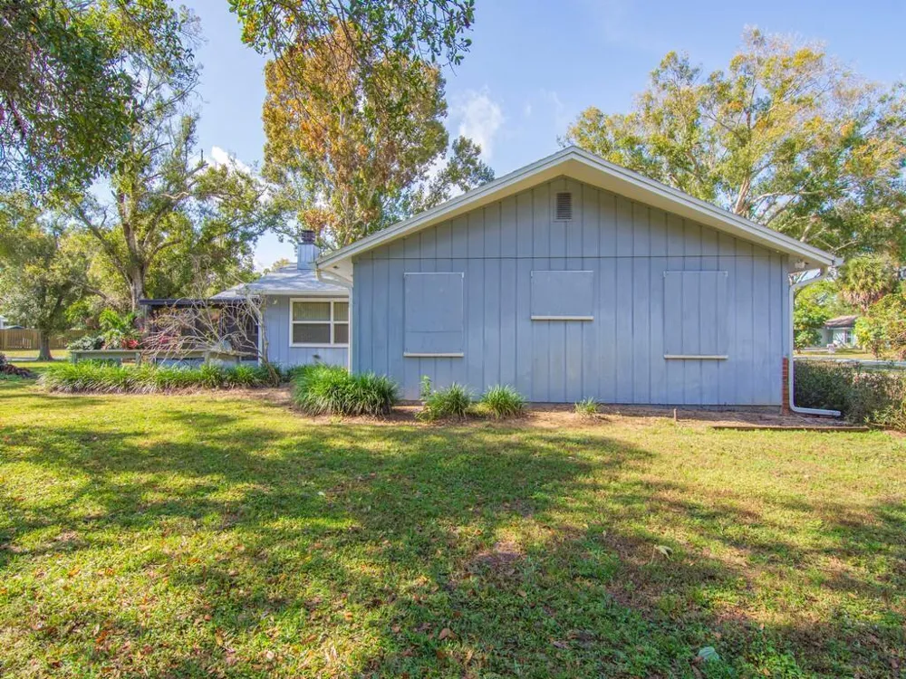 3105 Atlantic Boulevard Vero Beach, FL 32960