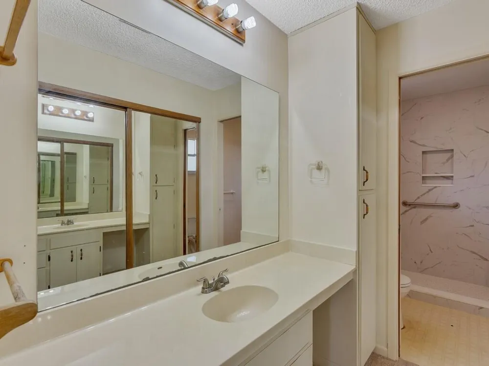 3105 Atlantic Boulevard Vero Beach, FL 32960