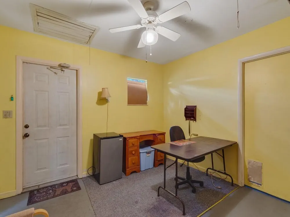 3105 Atlantic Boulevard Vero Beach, FL 32960