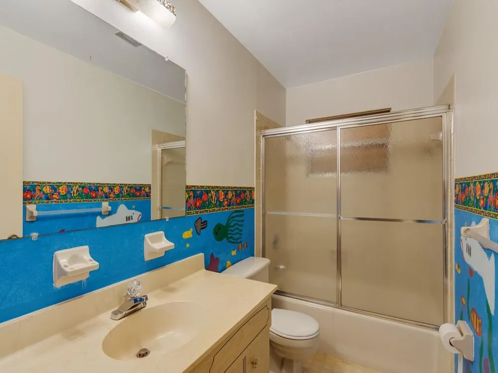3105 Atlantic Boulevard Vero Beach, FL 32960
