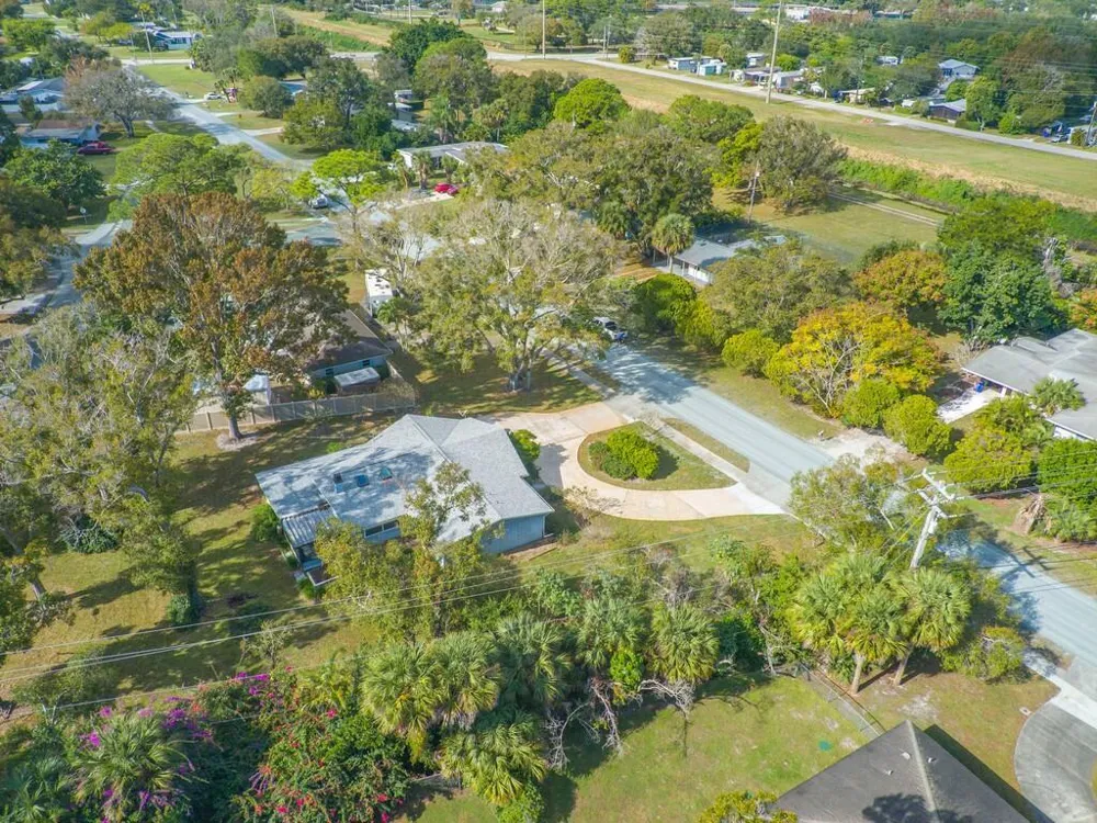3105 Atlantic Boulevard Vero Beach, FL 32960