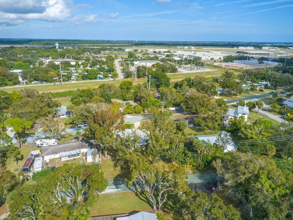 3105 Atlantic Boulevard Vero Beach, FL 32960