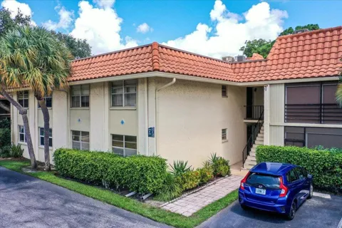 1124 NW 13th Street #120a
