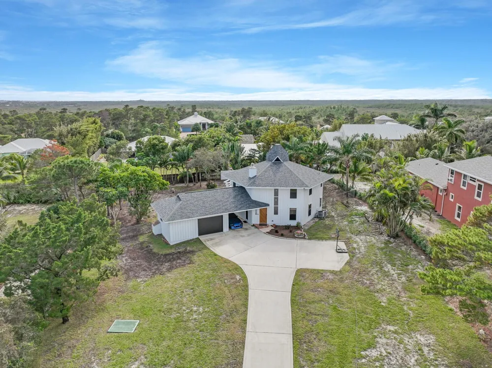 9752 SE Highborne Way Hobe Sound, FL 33455