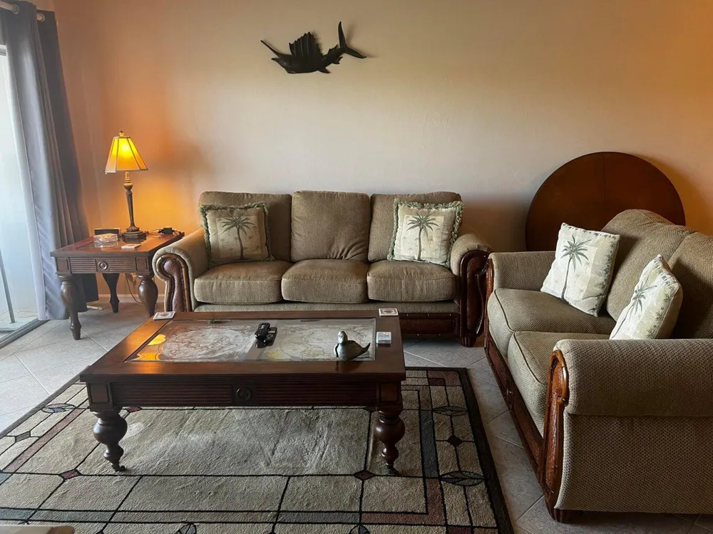 20 Yacht Club Drive #405 North Palm Beach, FL 33408