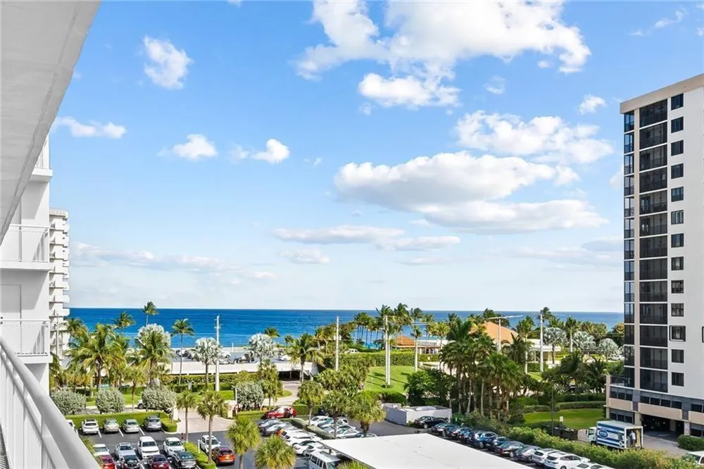 3300 S Ocean Boulevard #621c Highland Beach, FL 33487