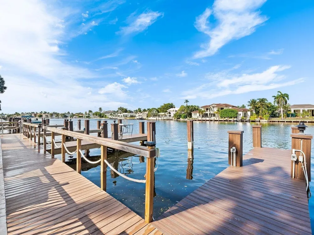3300 S Ocean Boulevard #621c Highland Beach, FL 33487