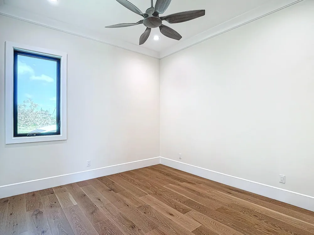 14201 Bay Drive Fort Myers, FL 33919