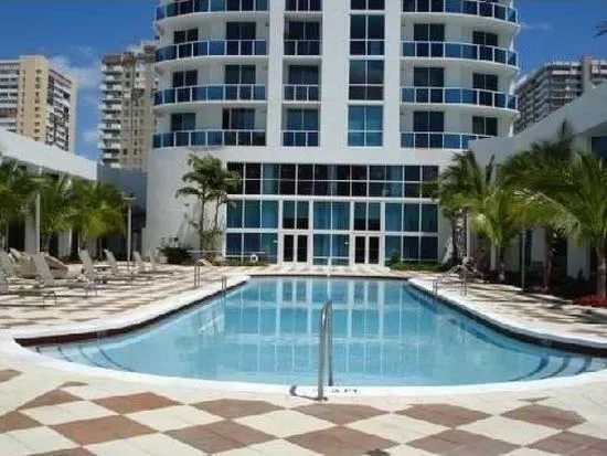 1945 S Ocean Drive #910 Hallandale Beach, FL 33009