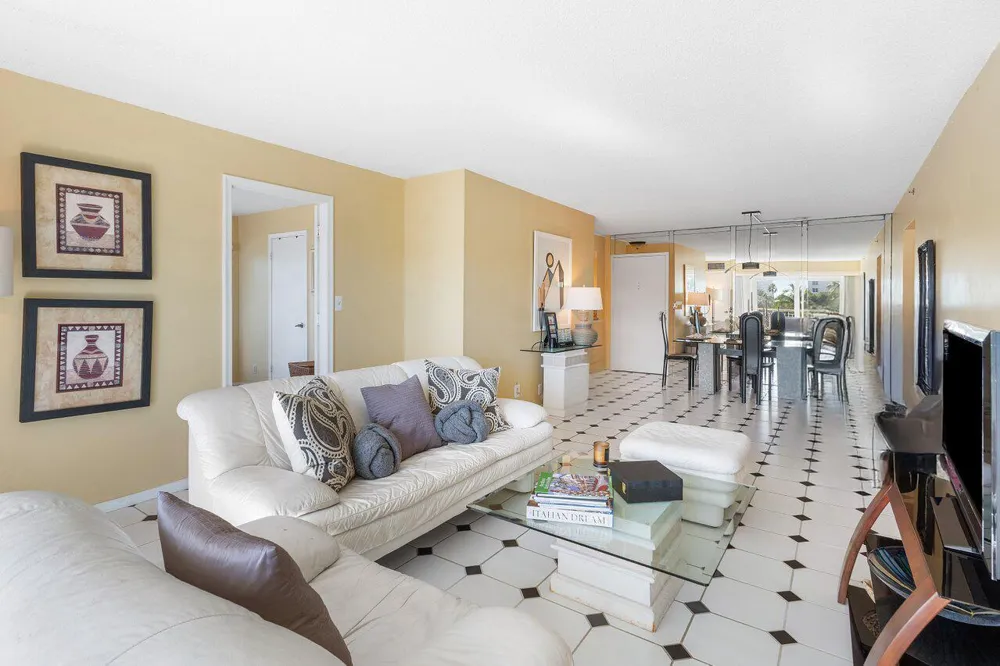 3301 S Ocean Boulevard #201 Highland Beach, FL 33487