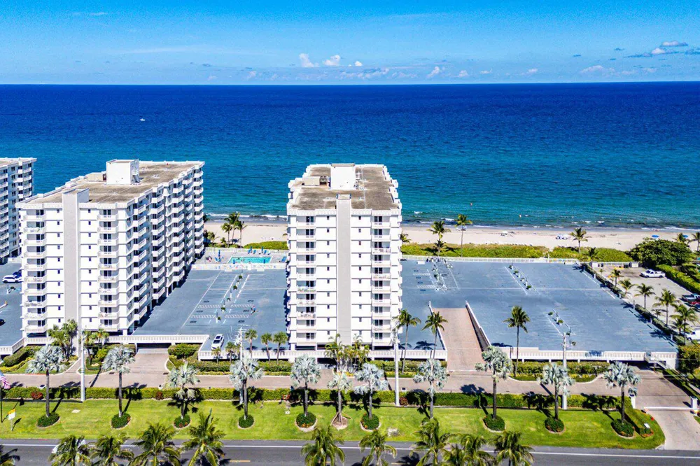 3301 S Ocean Boulevard #201 Highland Beach, FL 33487