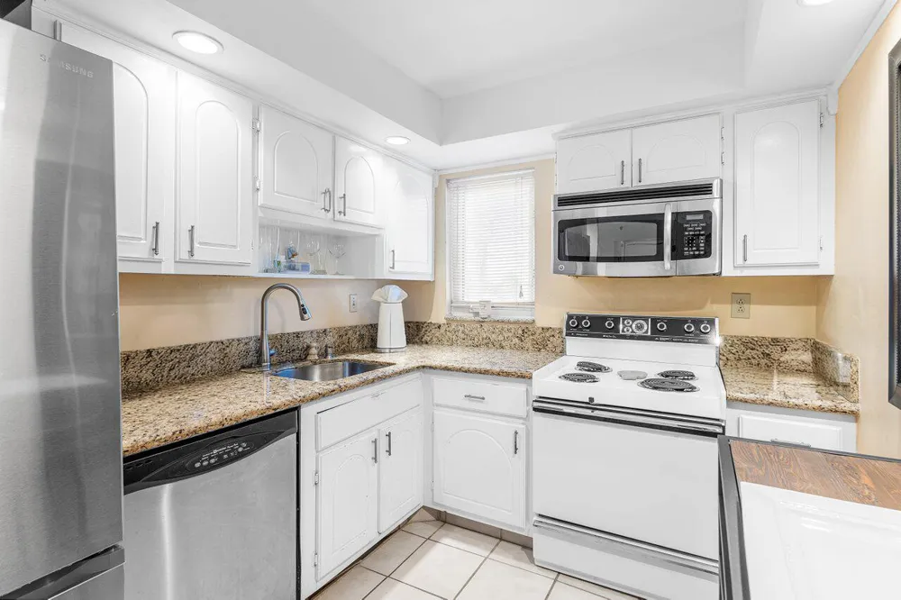 3301 S Ocean Boulevard #201 Highland Beach, FL 33487